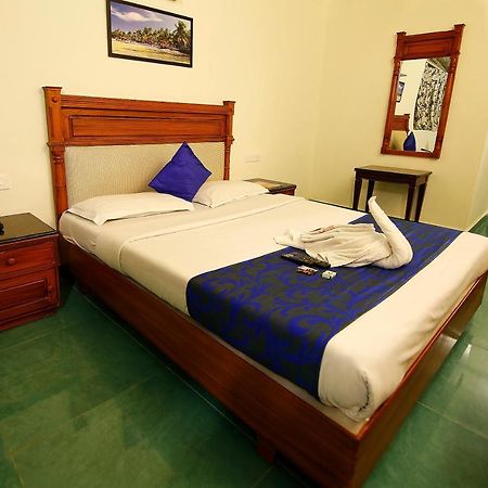Del-679 Otel Munnar Dış mekan fotoğraf