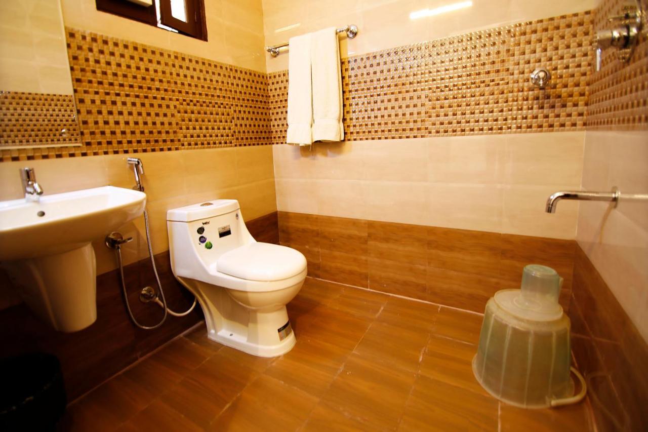 Del-679 Otel Munnar Dış mekan fotoğraf