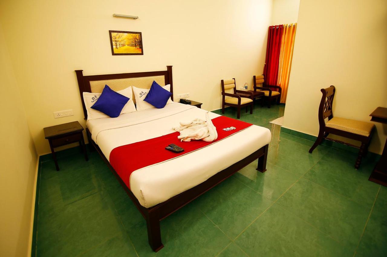 Del-679 Otel Munnar Dış mekan fotoğraf