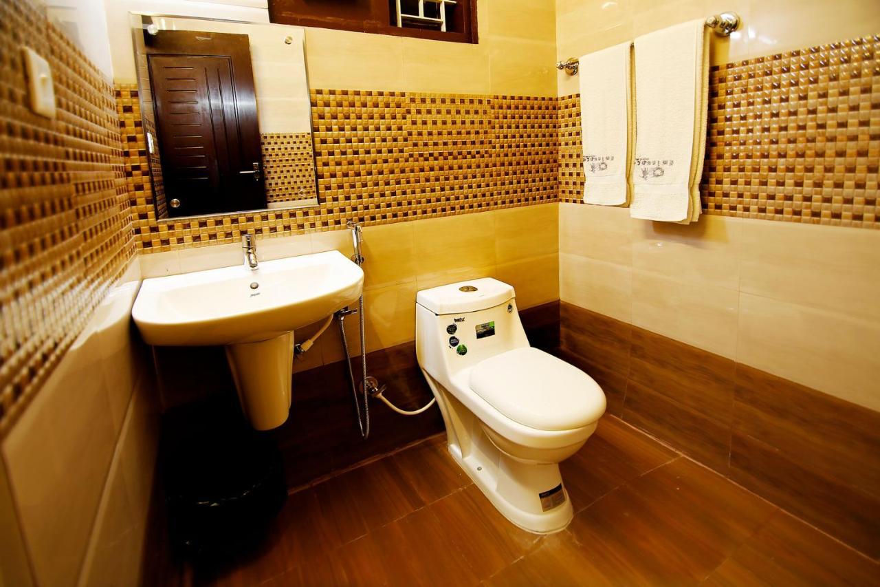 Del-679 Otel Munnar Dış mekan fotoğraf