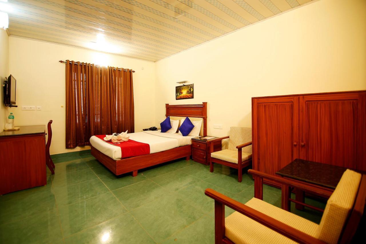 Del-679 Otel Munnar Dış mekan fotoğraf
