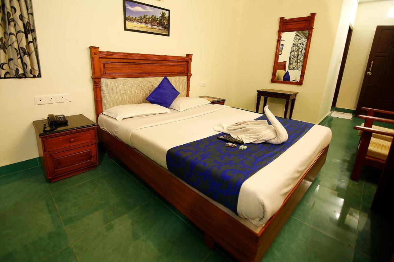 Del-679 Otel Munnar Dış mekan fotoğraf