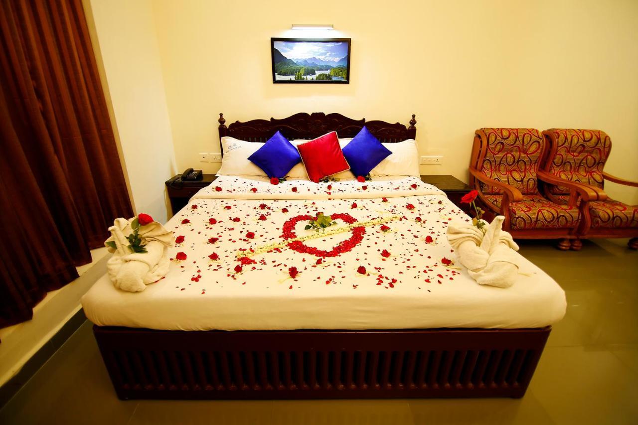 Del-679 Otel Munnar Dış mekan fotoğraf