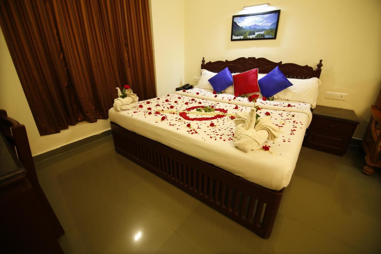Del-679 Otel Munnar Dış mekan fotoğraf