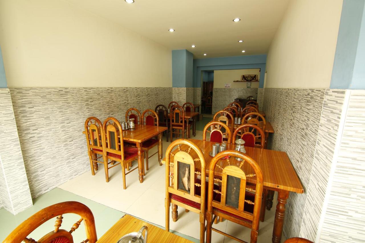 Del-679 Otel Munnar Dış mekan fotoğraf